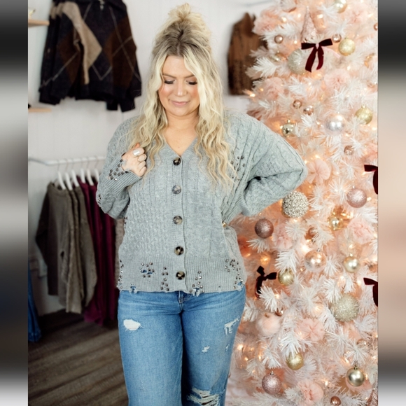 HYFVE Sweaters - NWT HYFVE "Sterling Cardigan" Button-Up Sweater w/Studs✨️Distressing Gray🩶Large
